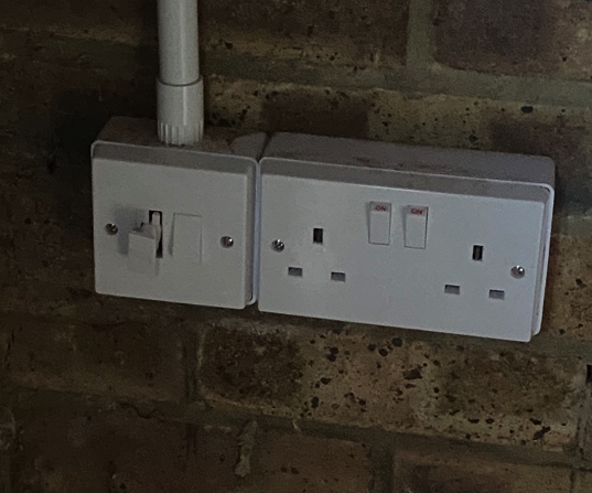 Switch Fused Spur (No fuse) Bright Spark Tonbridge